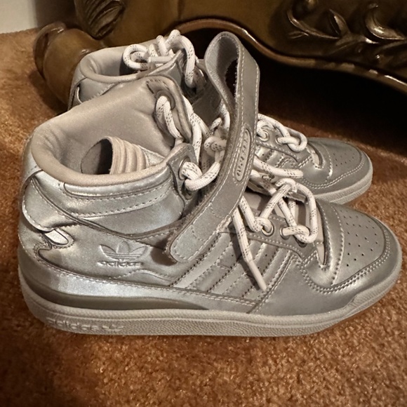 Ivy Park reflective sneakers Brand New - Picture 6 of 6